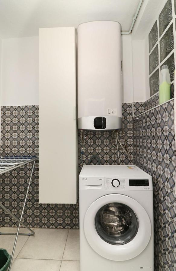 Family Apartment Walking Distance To The Sea And All Amenities Sitio de Calahonda Εξωτερικό φωτογραφία